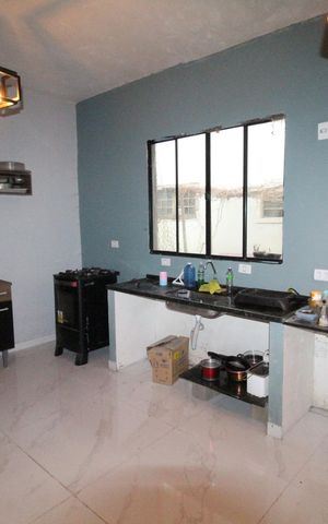 Casa para alugar com 200m², 3 quartos e 5 vagasCozinha