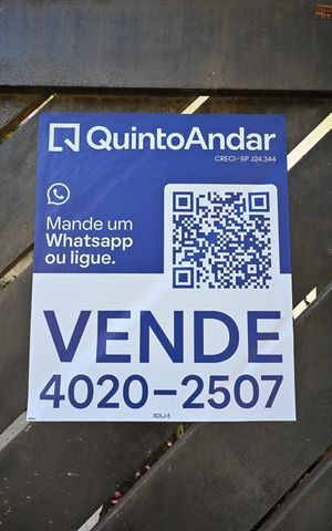 Casa à venda com 395m², 4 quartos e 5 vagasFachada