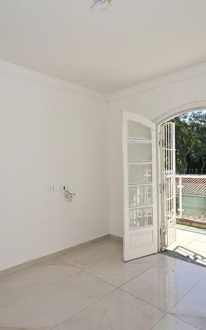 Casa à venda com 395m², 4 quartos e 5 vagasQuarto 2