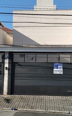 Casa à venda com 81m², 2 quartos e 1 vaga
