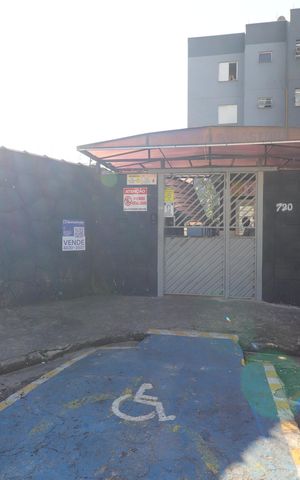 Apartamento à venda com 75m², 2 quartos e sem vagaFachada