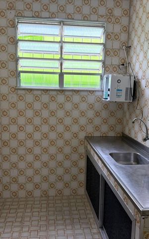 Casa à venda com 200m², 2 quartos e 1 vaga Casa à venda com 200m², 2 quartos e 1 vagaCozinha