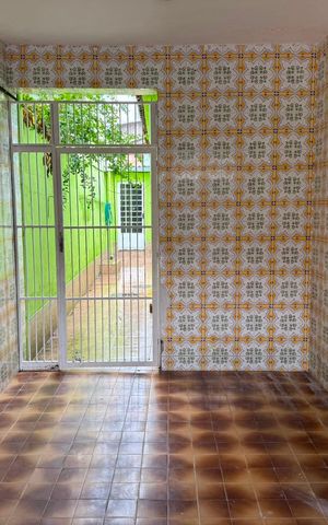 Casa à venda com 200m², 2 quartos e 1 vaga Casa à venda com 200m², 2 quartos e 1 vagaÁrea comum