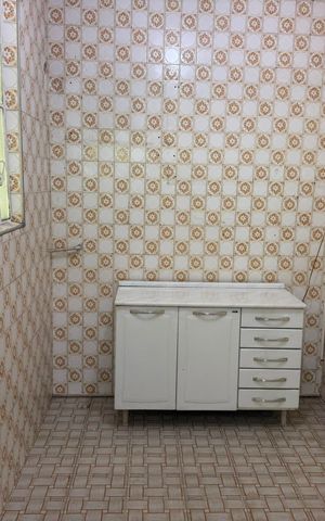 Casa à venda com 200m², 2 quartos e 1 vaga Casa à venda com 200m², 2 quartos e 1 vagaCozinha