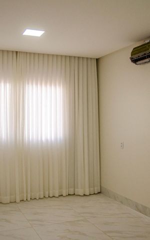 Casa de condomínio para alugar com 402m², 4 quartos e 6 vagas Casa de condomínio para alugar com 402m², 4 quartos e 6 vagasSuíte