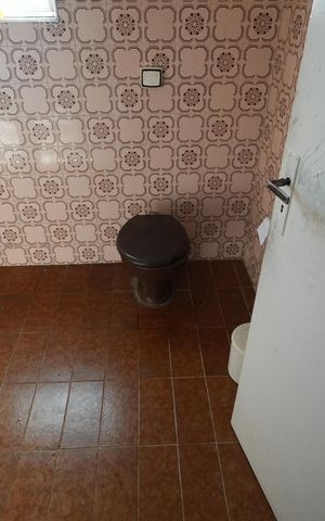 Casa para alugar com 163m², 3 quartos e 6 vagasBanheiro social