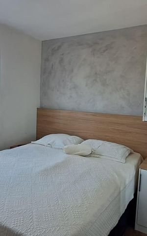 Apartamento à venda com 43m², 2 quartos e 1 vaga Apartamento à venda com 43m², 2 quartos e 1 vagaQuarto
