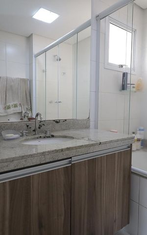 Apartamento à venda com 118m², 3 quartos e 2 vagas Apartamento à venda com 118m², 3 quartos e 2 vagasBanheiro Suíte