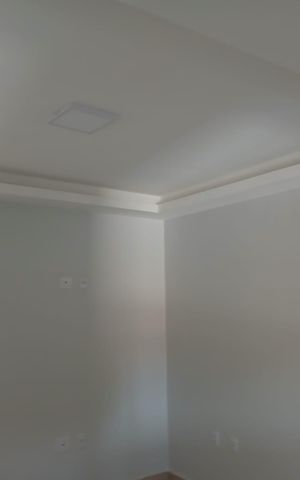 Casa à venda com 250m², 2 quartos e 4 vagas Casa à venda com 250m², 2 quartos e 4 vagasSala