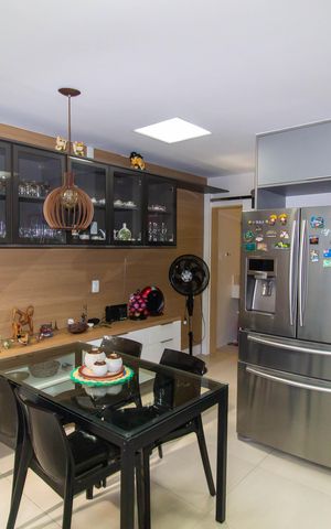 Casa de condomínio à venda com 120m², 3 quartos e 1 vaga Casa de condomínio à venda com 120m², 3 quartos e 1 vagaCozinha e Área de Serviço