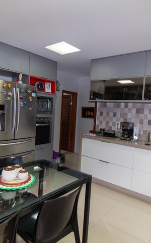 Casa de condomínio à venda com 120m², 3 quartos e 1 vaga Casa de condomínio à venda com 120m², 3 quartos e 1 vagaCozinha e Área de Serviço