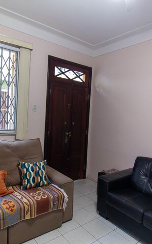 Casa de condomínio à venda com 120m², 3 quartos e 1 vaga Casa de condomínio à venda com 120m², 3 quartos e 1 vagaSala