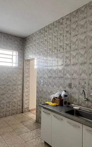 Casa para alugar com 175m², 4 quartos e 4 vagas