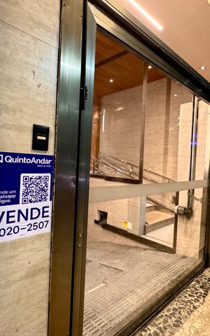 Studio à venda com 78m², 1 quarto e 1 vaga Studio à venda com 78m², 1 quarto e 1 vagaPlaca