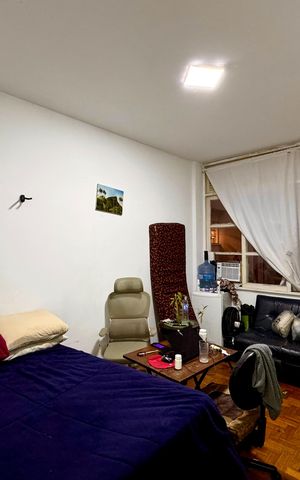 Studio à venda com 78m², 1 quarto e 1 vaga Studio à venda com 78m², 1 quarto e 1 vagaStudio
