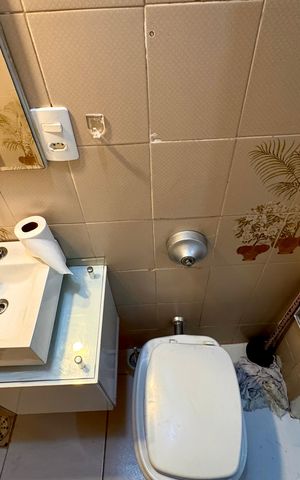 Apartamento à venda com 36m², 1 quarto e sem vaga Apartamento à venda com 36m², 1 quarto e sem vagaBanheiro social