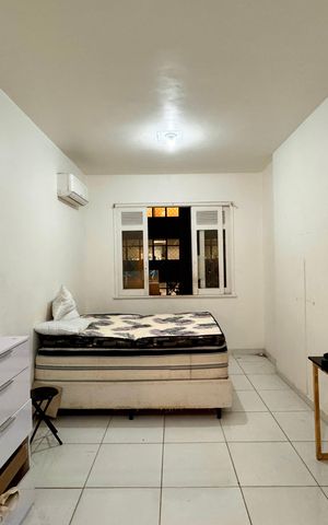 Apartamento à venda com 36m², 1 quarto e sem vaga Apartamento à venda com 36m², 1 quarto e sem vagaStudio