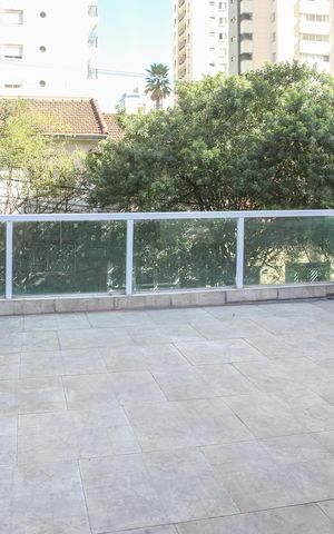 Casa à venda com 160m², 2 quartos e 1 vaga Casa à venda com 160m², 2 quartos e 1 vagaVaranda