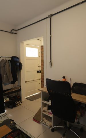 Casa à venda com 262m², 4 quartos e 3 vagasEscritório