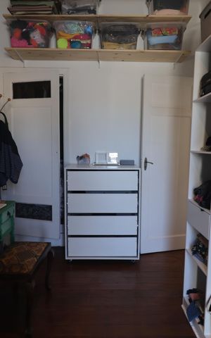 Casa à venda com 262m², 4 quartos e 3 vagasQuarto 1 (Closet)