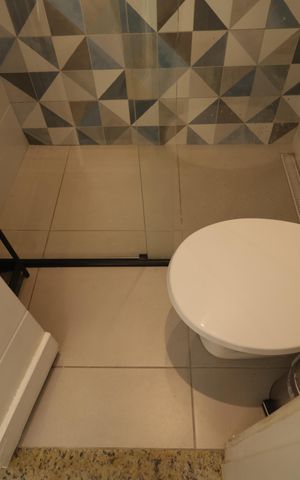 Casa à venda com 262m², 4 quartos e 3 vagasBanheiro 2