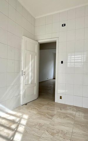 Casa à venda com 116m², 3 quartos e 1 vaga Casa à venda com 116m², 3 quartos e 1 vagaCozinha
