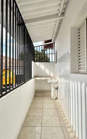 Casa à venda com 116m², 3 quartos e 1 vaga Casa à venda com 116m², 3 quartos e 1 vagaÁrea de Serviço