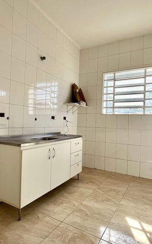 Casa à venda com 116m², 3 quartos e 1 vaga Casa à venda com 116m², 3 quartos e 1 vagaCozinha