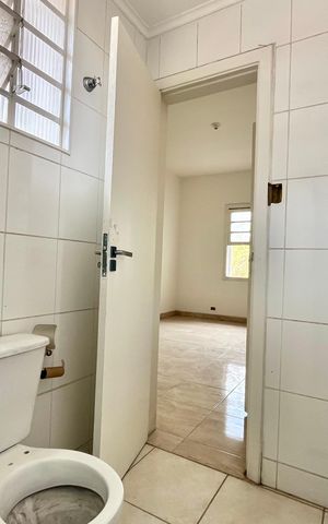 Casa à venda com 116m², 3 quartos e 1 vaga Casa à venda com 116m², 3 quartos e 1 vagaBanheiro da Suíte