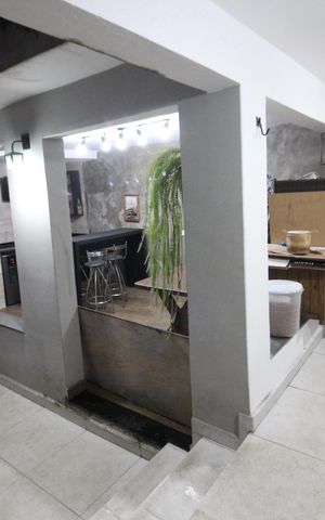 Casa à venda com 300m², 3 quartos e 3 vagasQuintal