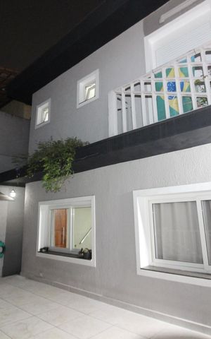 Casa à venda com 300m², 3 quartos e 3 vagasVaranda