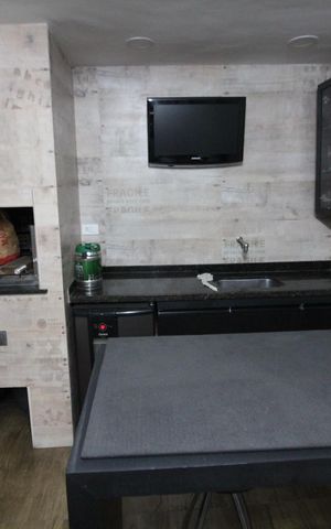 Casa à venda com 300m², 3 quartos e 3 vagasChurrasqueira