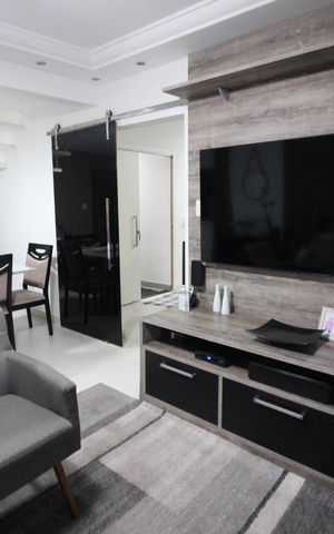 Casa à venda com 300m², 3 quartos e 3 vagasSala