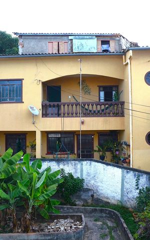 Casa à venda com 428m², 3 quartos e 3 vagasVista da Sacada