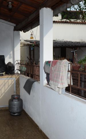 Casa à venda com 428m², 3 quartos e 3 vagasÁrea de Serviço