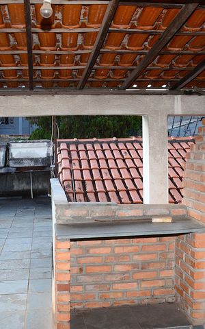Casa à venda com 428m², 3 quartos e 3 vagasTerraço