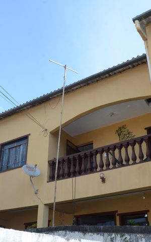 Casa à venda com 428m², 3 quartos e 3 vagasCasa 2