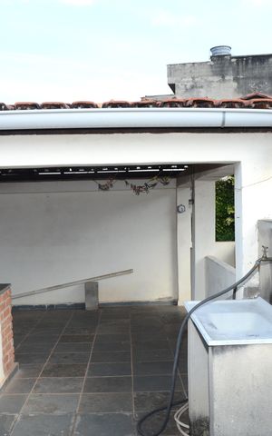 Casa à venda com 428m², 3 quartos e 3 vagasTerraço