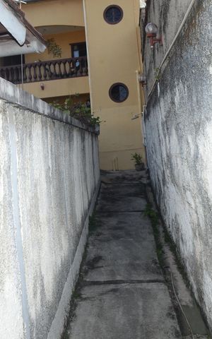 Casa à venda com 428m², 3 quartos e 3 vagasCorredor