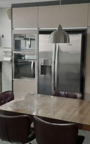 Apartamento à venda com 220m², 4 quartos e 3 vagas