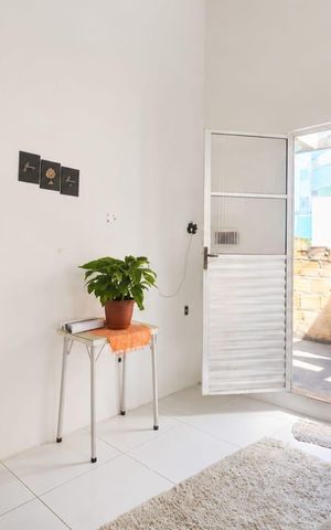 Casa para alugar com 120m², 2 quartos e sem vaga Casa para alugar com 120m², 2 quartos e sem vagaSala