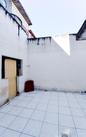Casa para alugar com 125m², 2 quartos e 2 vagasÁrea de Serviço