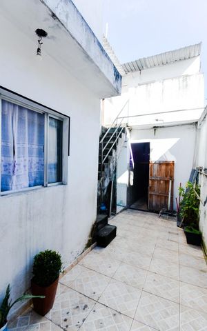 Casa para alugar com 125m², 2 quartos e 2 vagasQuintal