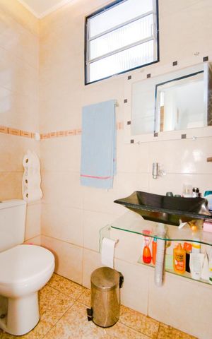 Casa para alugar com 125m², 2 quartos e 2 vagasLavabo