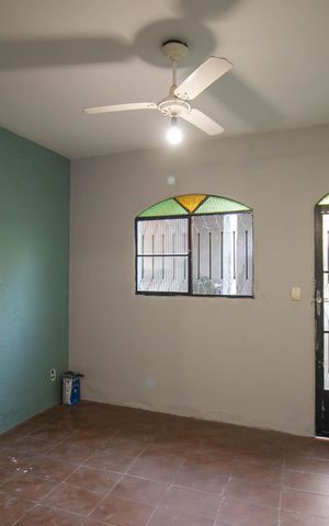 Casa para alugar com 120m², 3 quartos e 4 vagasSala