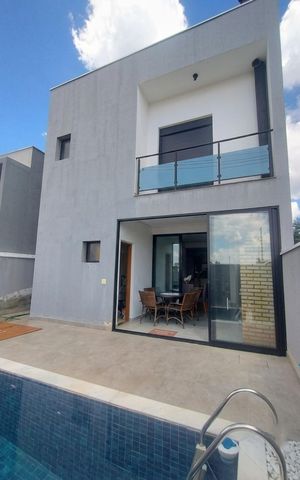 Casa de condomínio para alugar com 250m², 5 quartos e 4 vagas Casa de condomínio para alugar com 250m², 5 quartos e 4 vagasÁrea externa