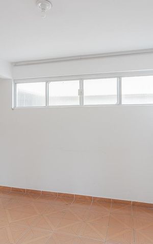 Apartamento à venda com 71m², 3 quartos e sem vaga Apartamento à venda com 71m², 3 quartos e sem vagaSala
