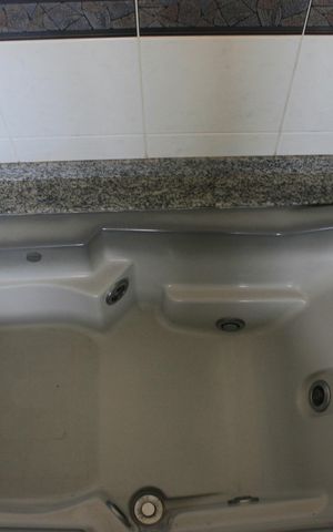 Casa à venda com 420m², 4 quartos e 4 vagasBanheiro da Suíte 1