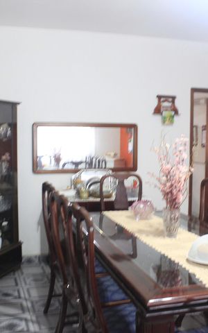 Casa à venda com 420m², 4 quartos e 4 vagasSala de jantar