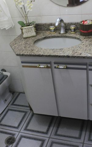 Casa à venda com 420m², 4 quartos e 4 vagasLavabo